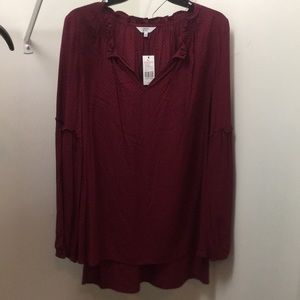 Crown & Ivy burgundy top